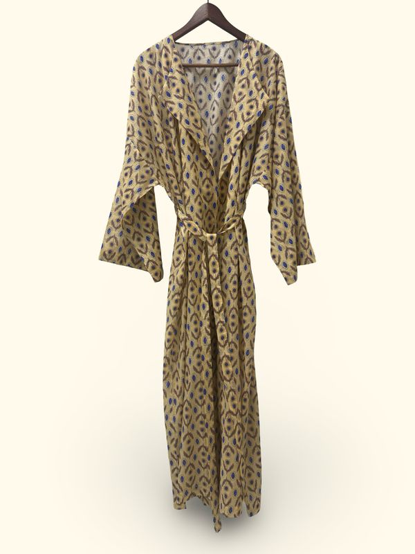 Two piece: Robe &amp; Dress قطعتين: روب مع فستان داخلي