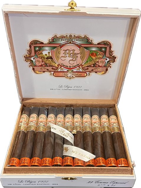 Le Bijou LE 100 Anos Corona Especial Le Bijou LE 100 Anos Corona Especial