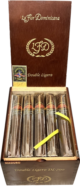 La Flor Dominicana Double Ligero DL 700 Maduro La Flor Dominicana Double Ligero DL 700 Maduro