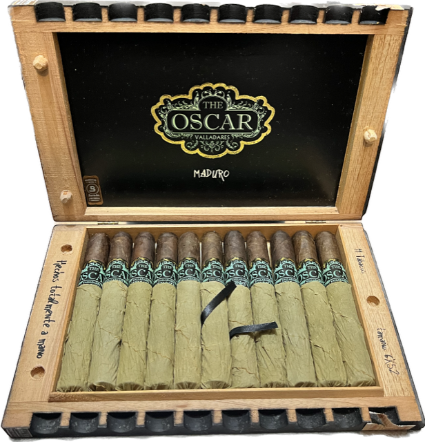 The Oscar Maduro Toro