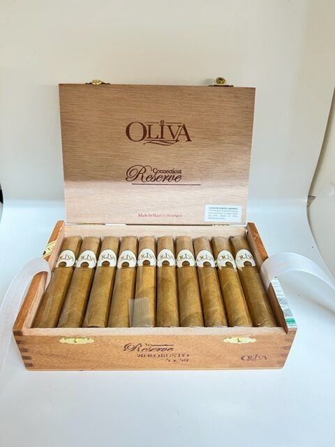 Oliva Connecticut Reserve Robusto Oliva Connecticut Reserve Robusto