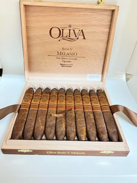 Serie V Melanio Figurado Serie V Melanio Figurado