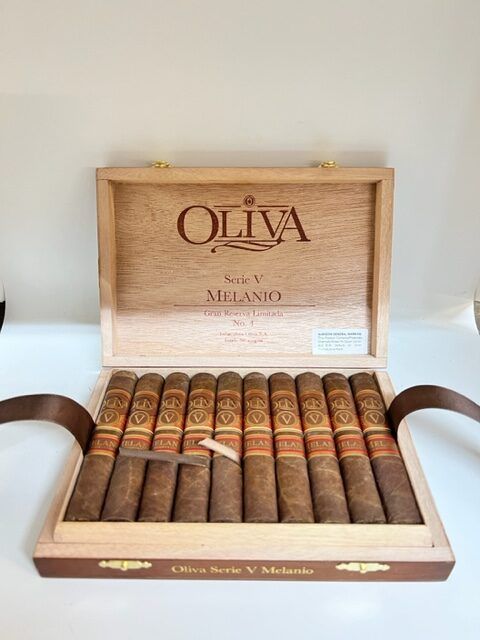 Serie V Melanio No 4 Serie V Melanio No 4