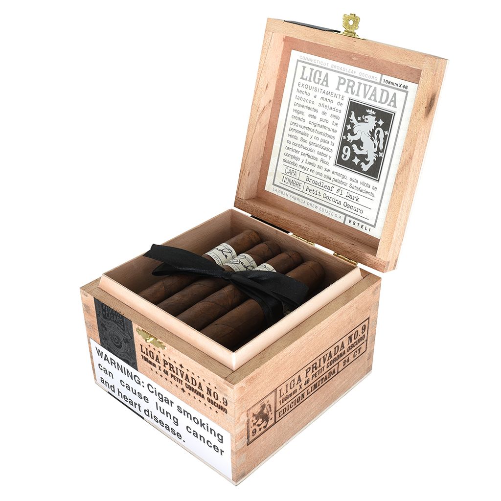 Liga Privada No 9 Petit Corona