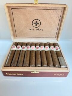 Crowned Heads Mil Dias Edmundo Crowned Heads Mil Dias Edmundo