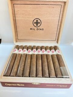 Crowned Heads Mil Dias Double Robusto Crowned Heads Mil Dias Double Robusto