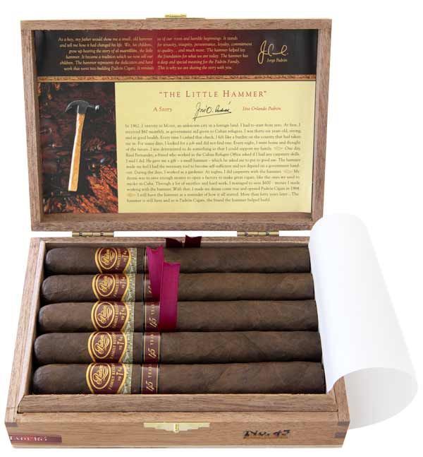 Padron Family Reserve No 45 Maduro Padron Family Reserve No 45 Maduro