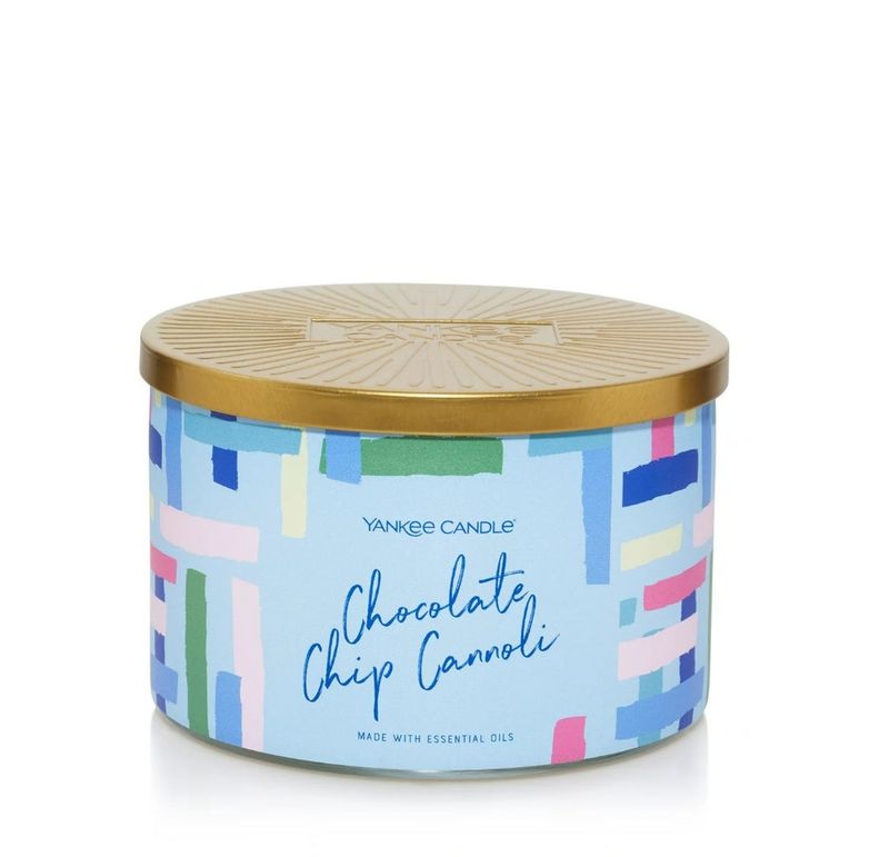 Yankee Candle 3 Wick Candle Chocolate Chip Cannoli