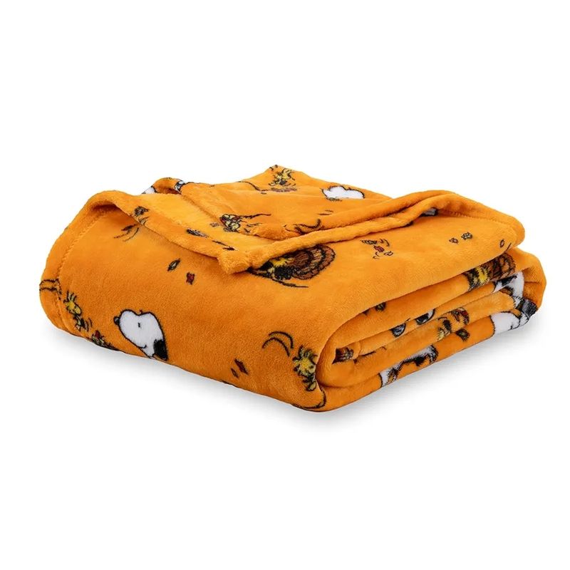 Peanuts Throw Blanket