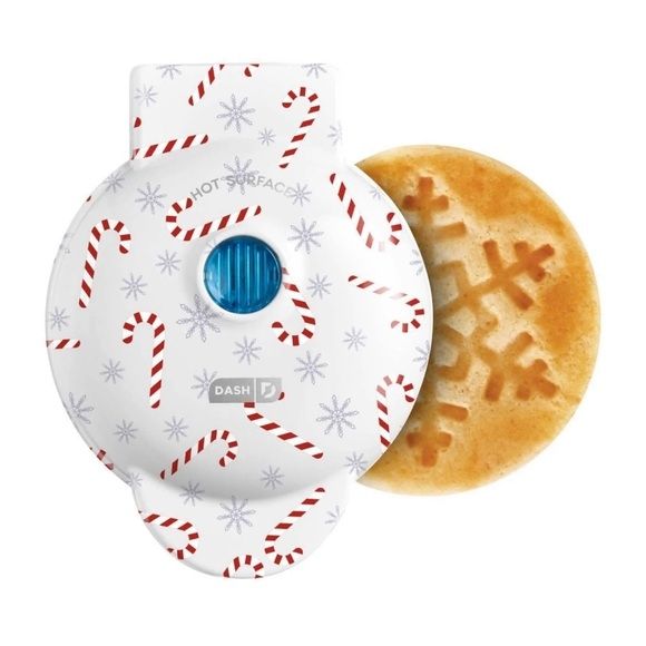 Snowflake Mini Waffle Maker