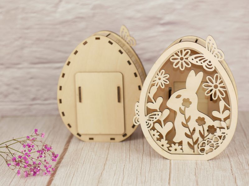 Oster-Teelichthalter in Ei-Form mit Hase & Schmetterlingen