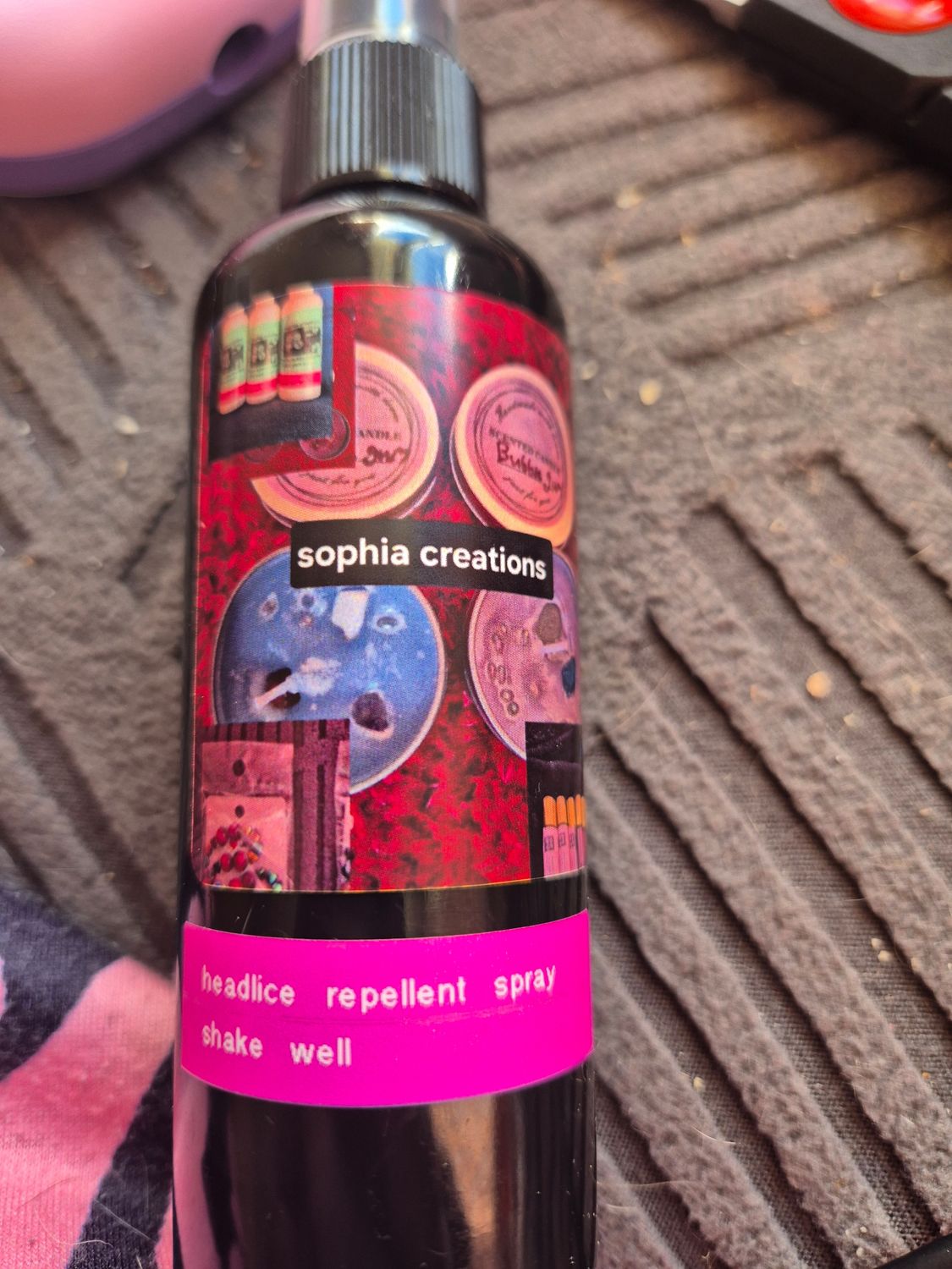 Headlice repellant spray