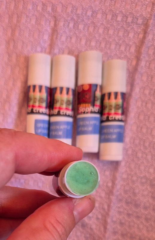 Green apple lip balm
