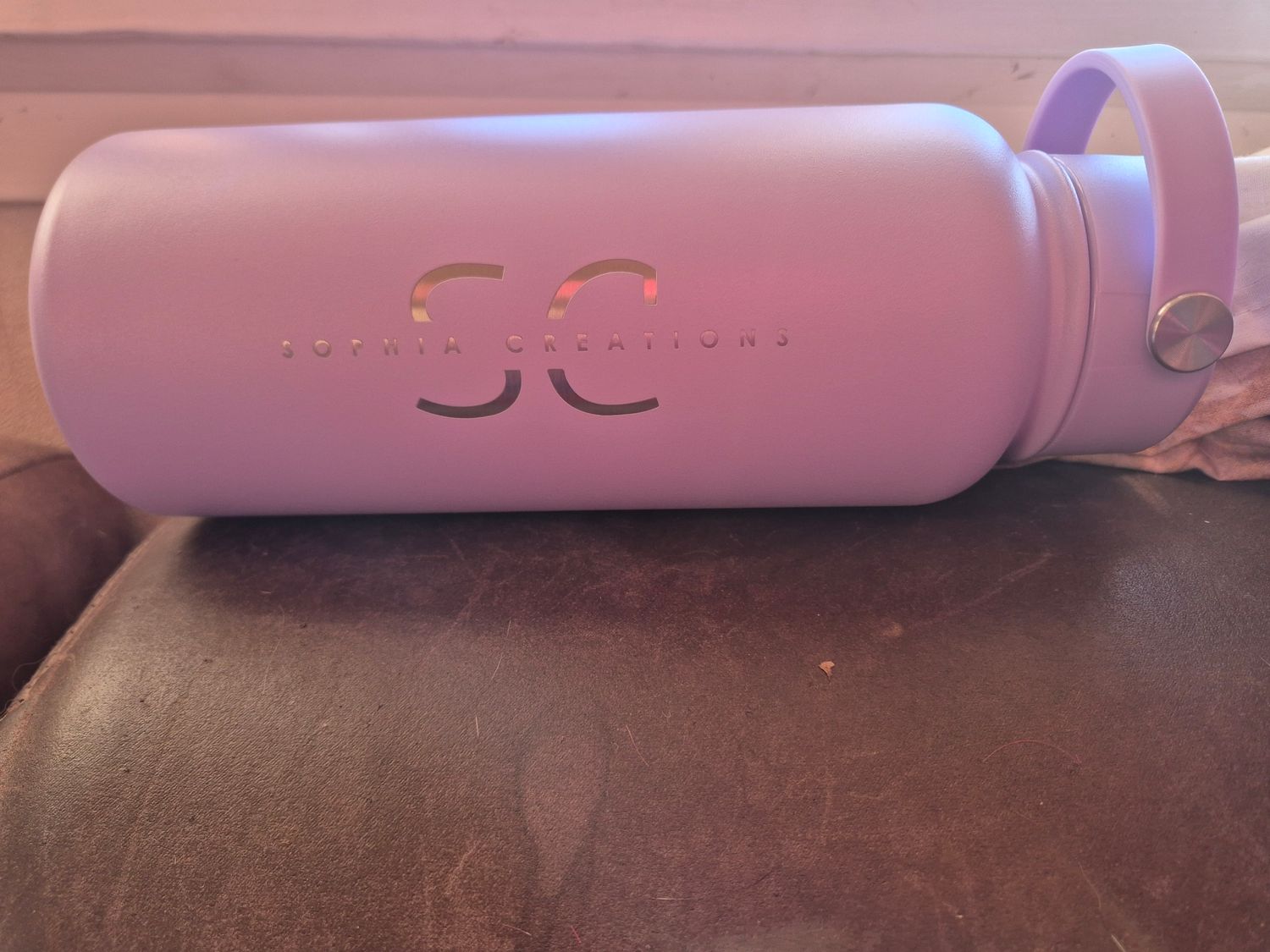Lilac drink bottle