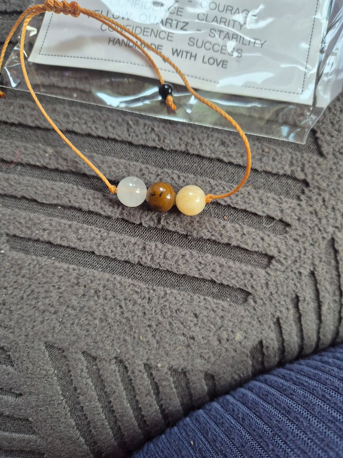 Confidence bracelet