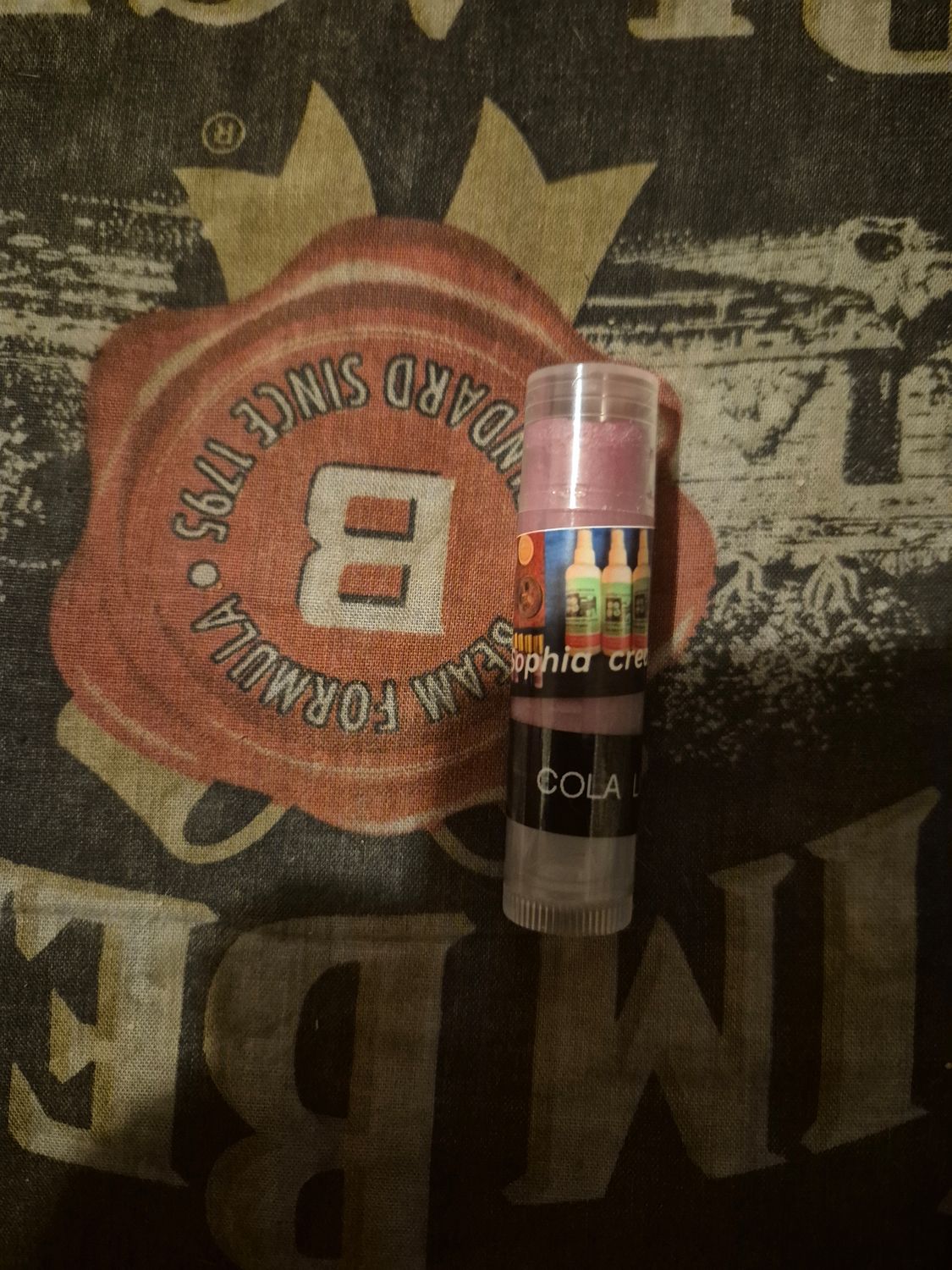 Cola lip balm