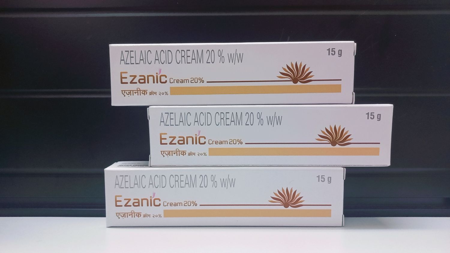 EZANIC - AZELAIC ACID 20% ( 15g Tube)
