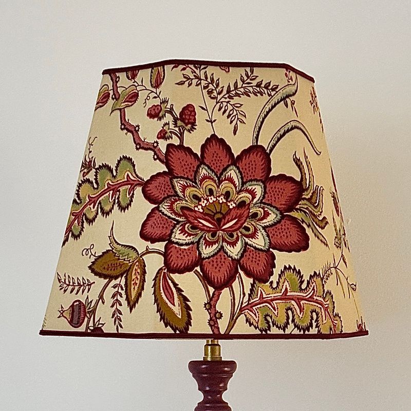 Abat-jour hexagonal tissu Manuel Canovas
