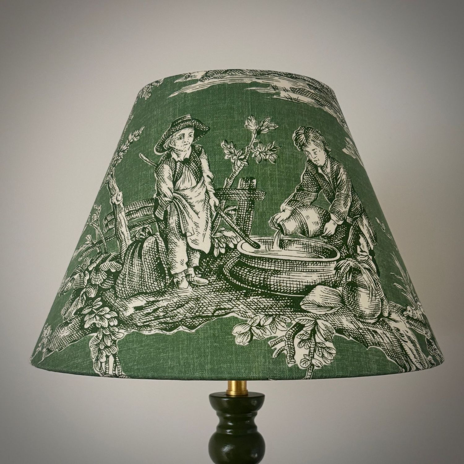 Abat-jour en toile de Jouy Pierre Frey