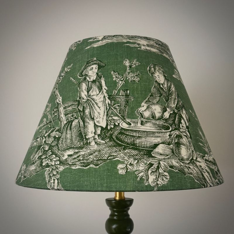 Abat-jour en toile de Jouy Pierre Frey