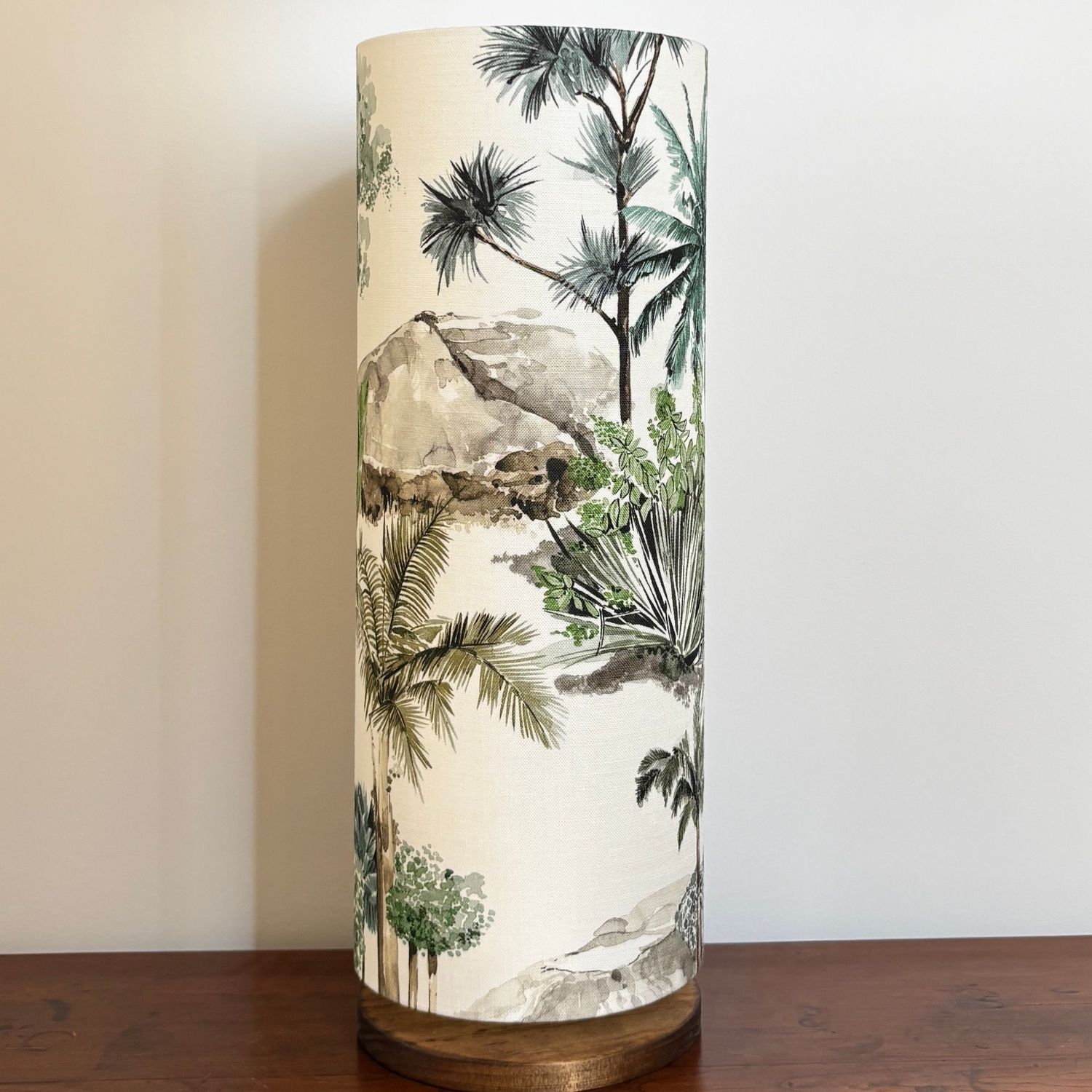 Lampe socle avec son abat-jour cylindrique en tissu Pierre Frey