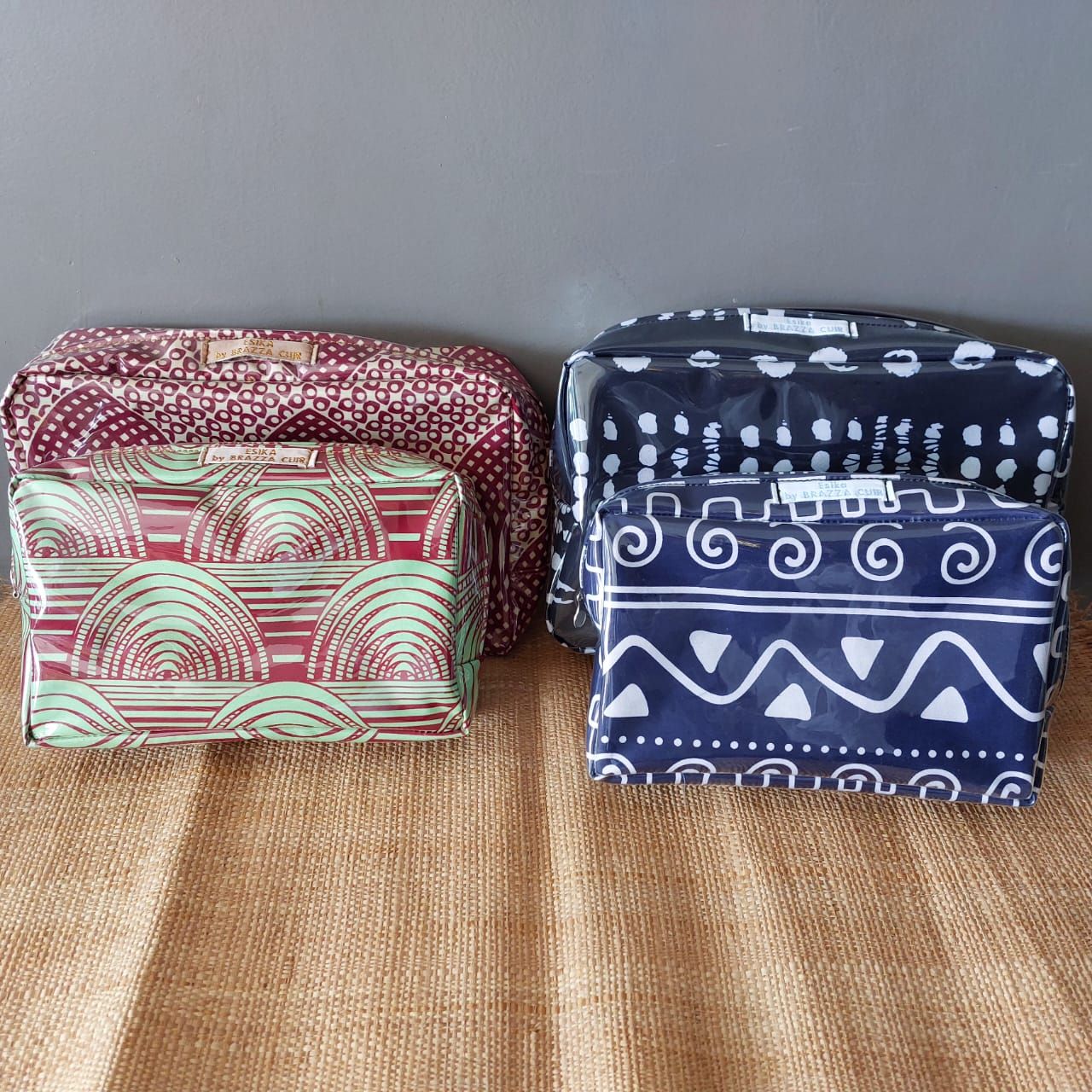 TROUSSE DE TOILETTE PAGNE