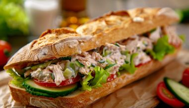 SANDWICHE AU THON