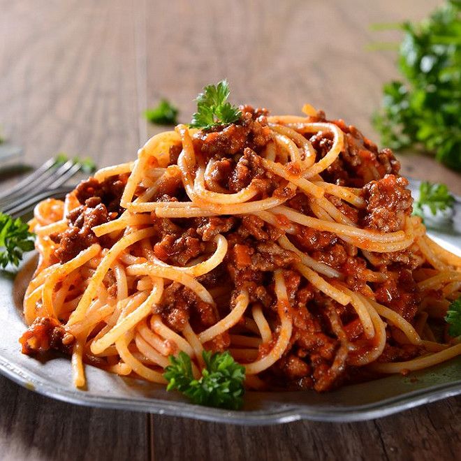 SPAGUETTI BOLOGNAISE