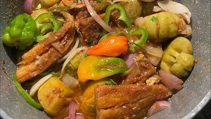 POISSON SALÉ AUX AUBERGINES