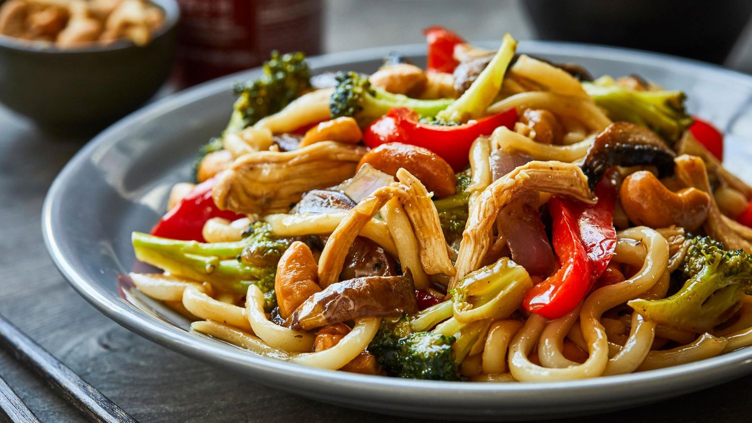 PÂTES POULET SAUTÉ