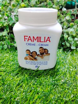 CREME FAMILIA