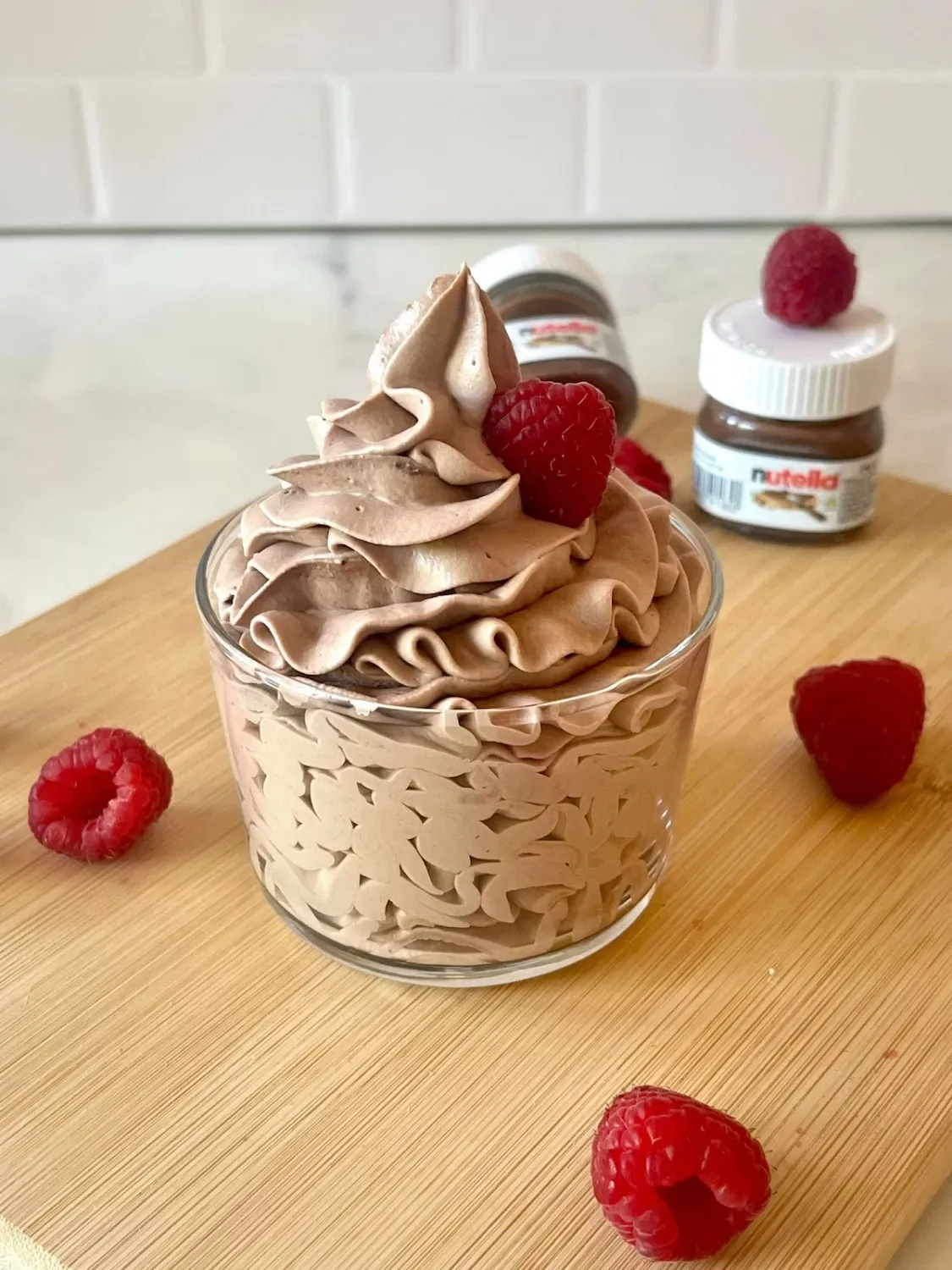 MOUSSE AU CHOCOLAT NUTELLA