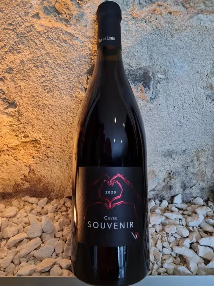 SOUVENIR