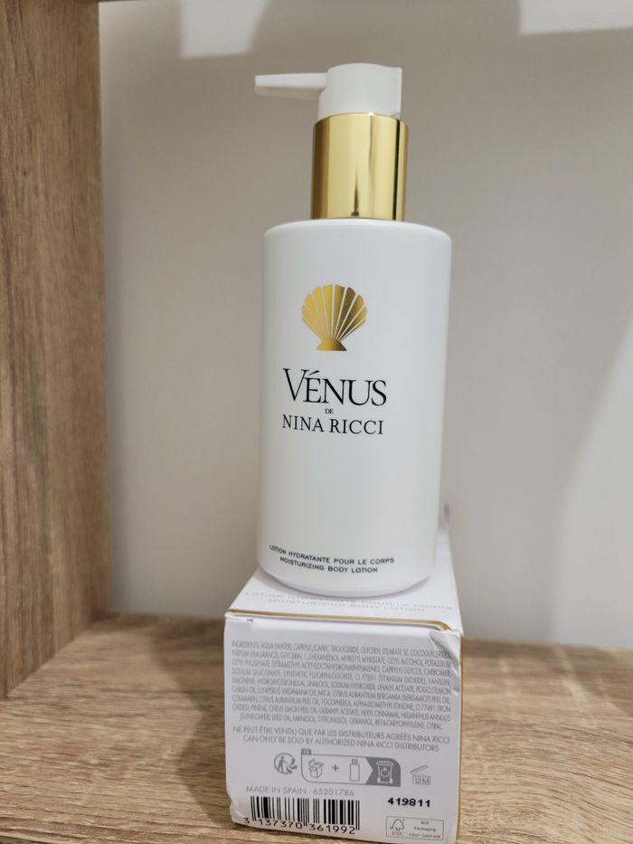 VENUS LOTION