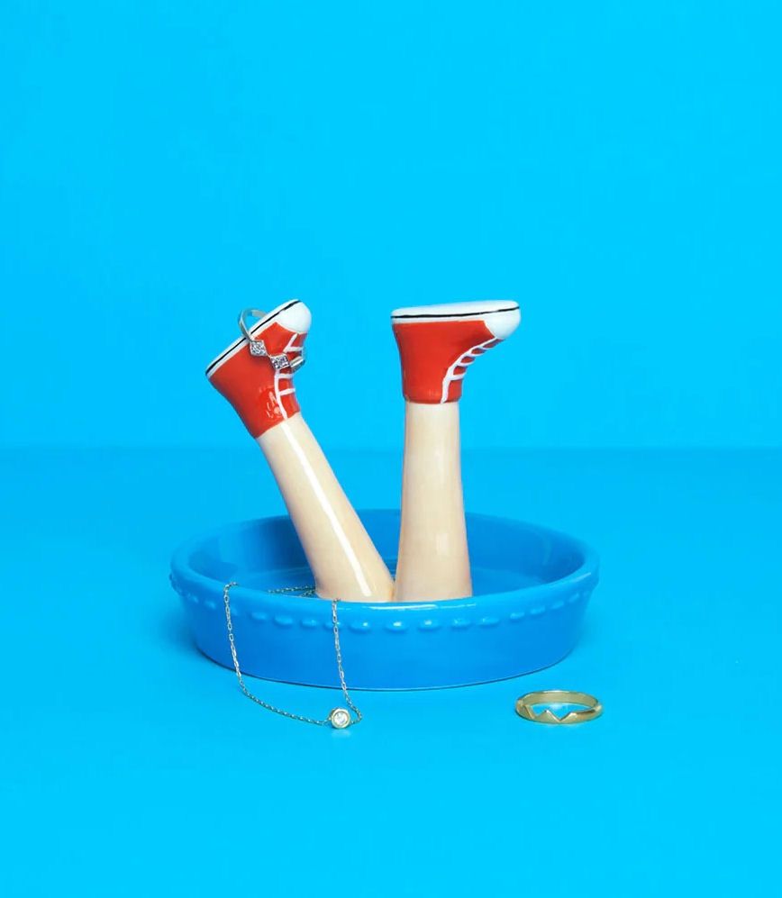 Urban Legs Ring Holder
