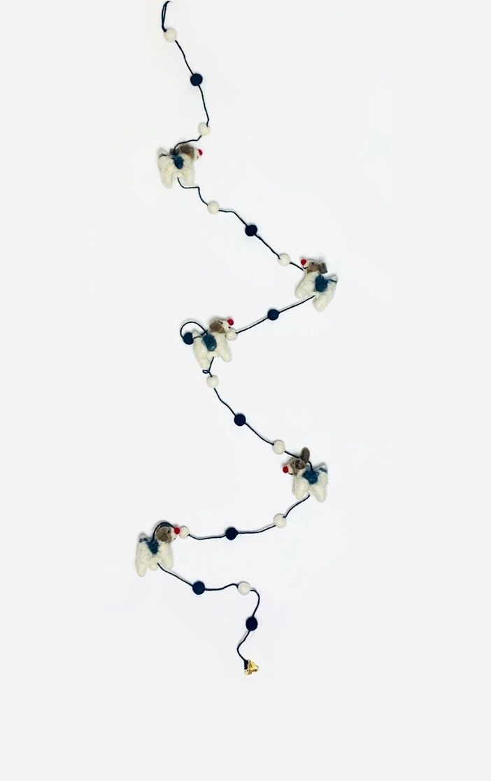 Beagle Dog Felt Garland