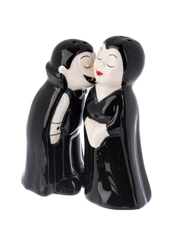 Dracula Salt And Pepper Shaker Set