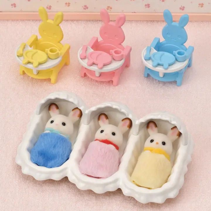 Calico Critters  Chocolate Rabbit Triplets Care Set