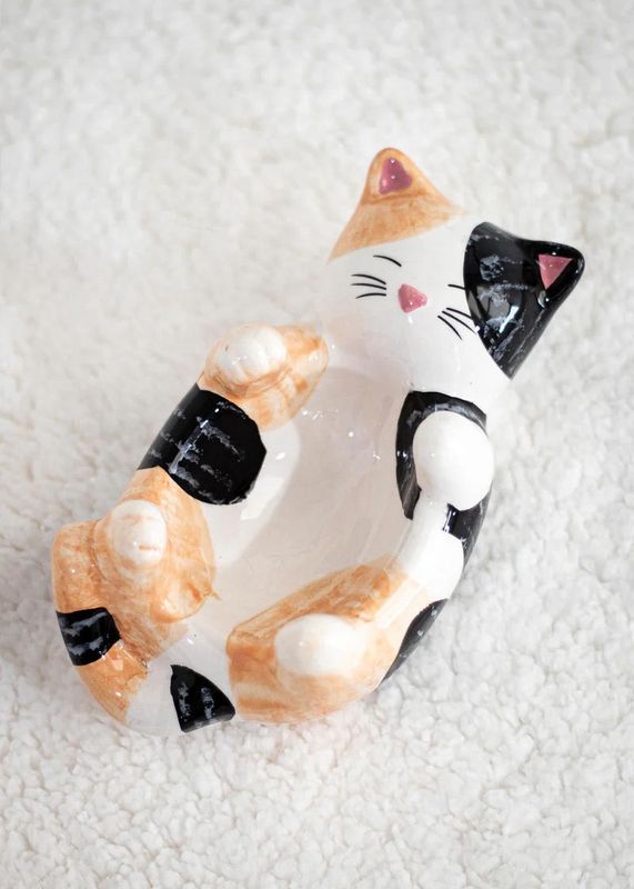 Puffy Calico Cat Ashtray