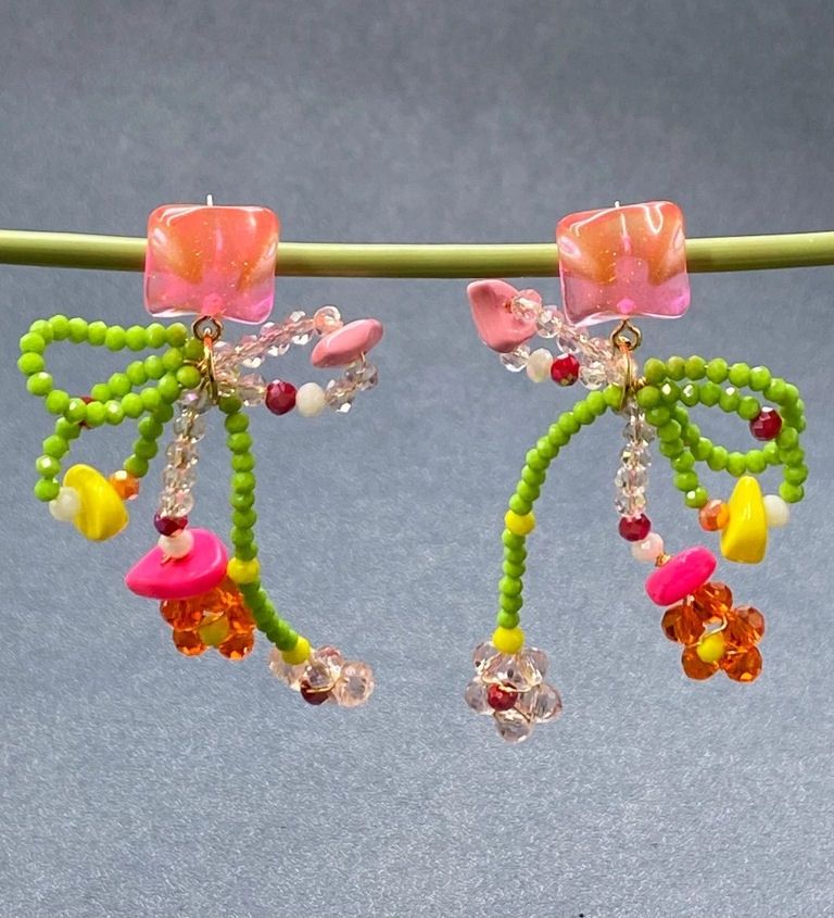 Seed Beads Resin Flower Dangle Earrings