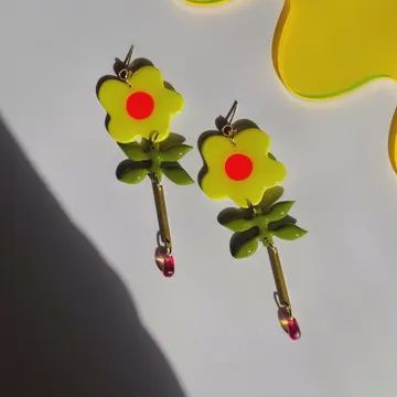 Yellow Flower Droplets Earrings
