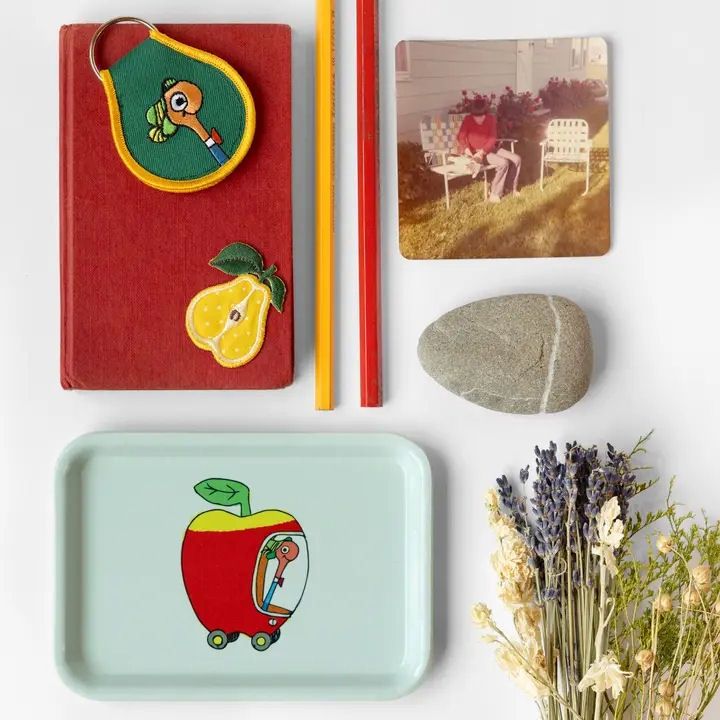 Richard Scarry's Apple Car Fiberglass Tray