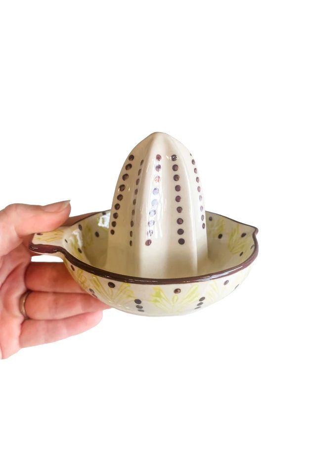 Mix-N-Match Brown Dots Lemon Squeezer