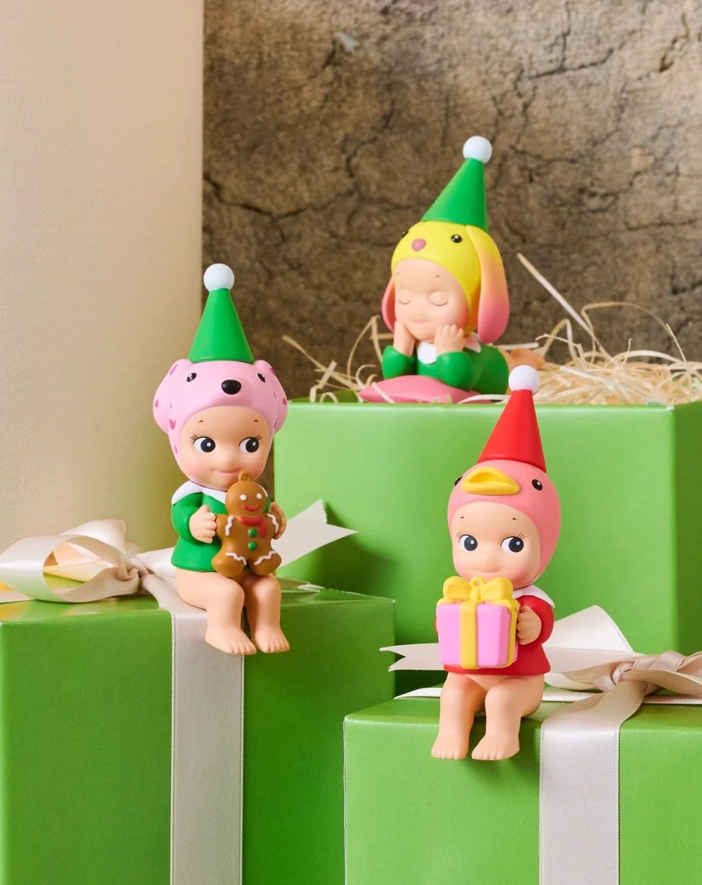 Sonny Angel Minifigure Santa's Little Helper Series Blind Box