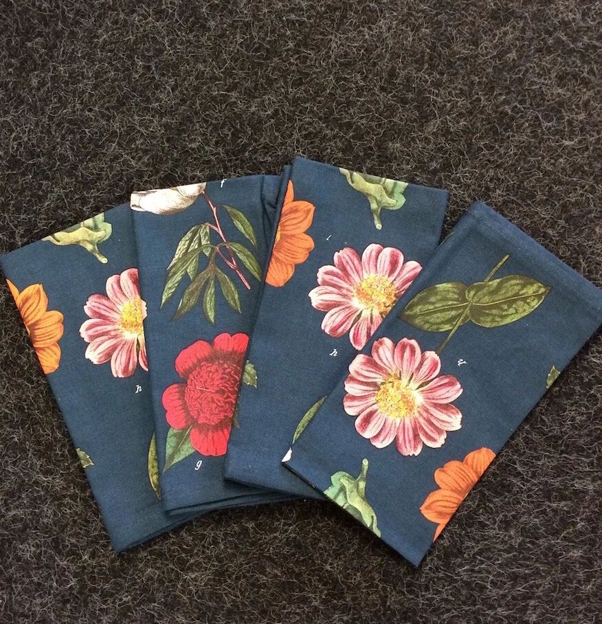 Set Of Four Vintage Botanica Cloth Napkins