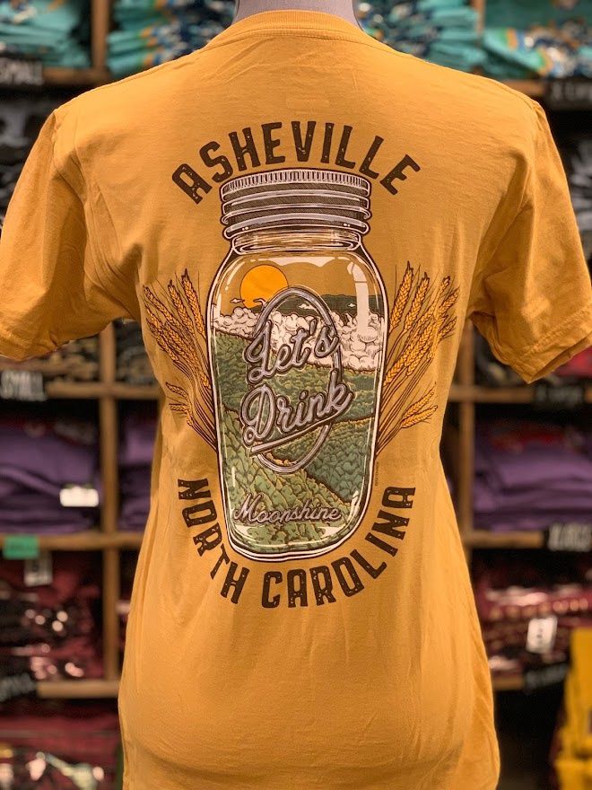 Mountain Moonshine Asheville, North Carolina T-Shirt, Size: Small