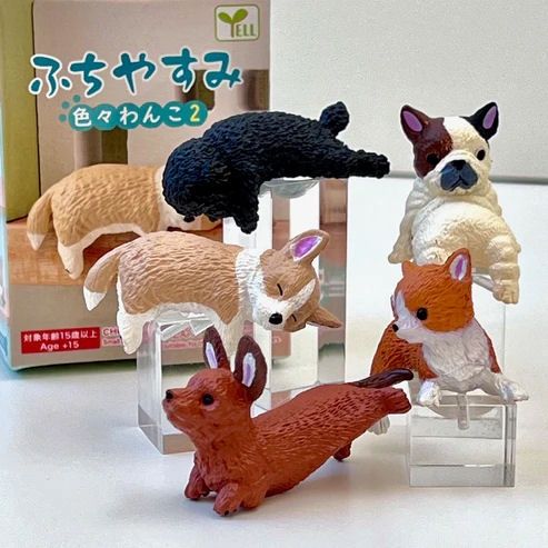 Playful Hanging House Dog Blind Box