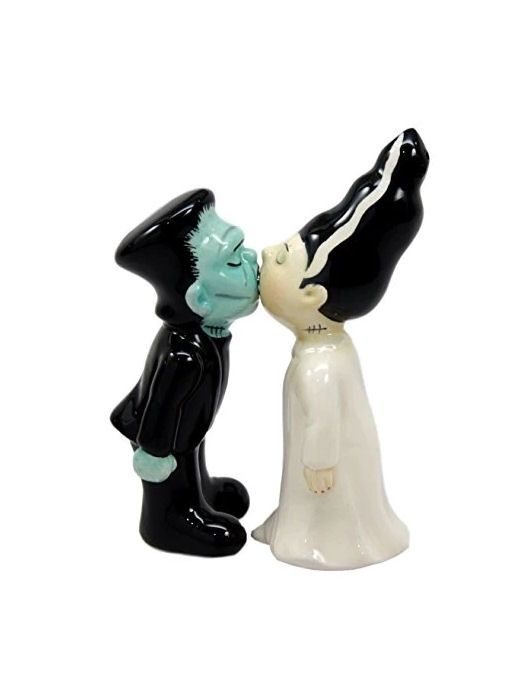 Frankenstein And Bride Kissing Salt And Pepper Shaker Set