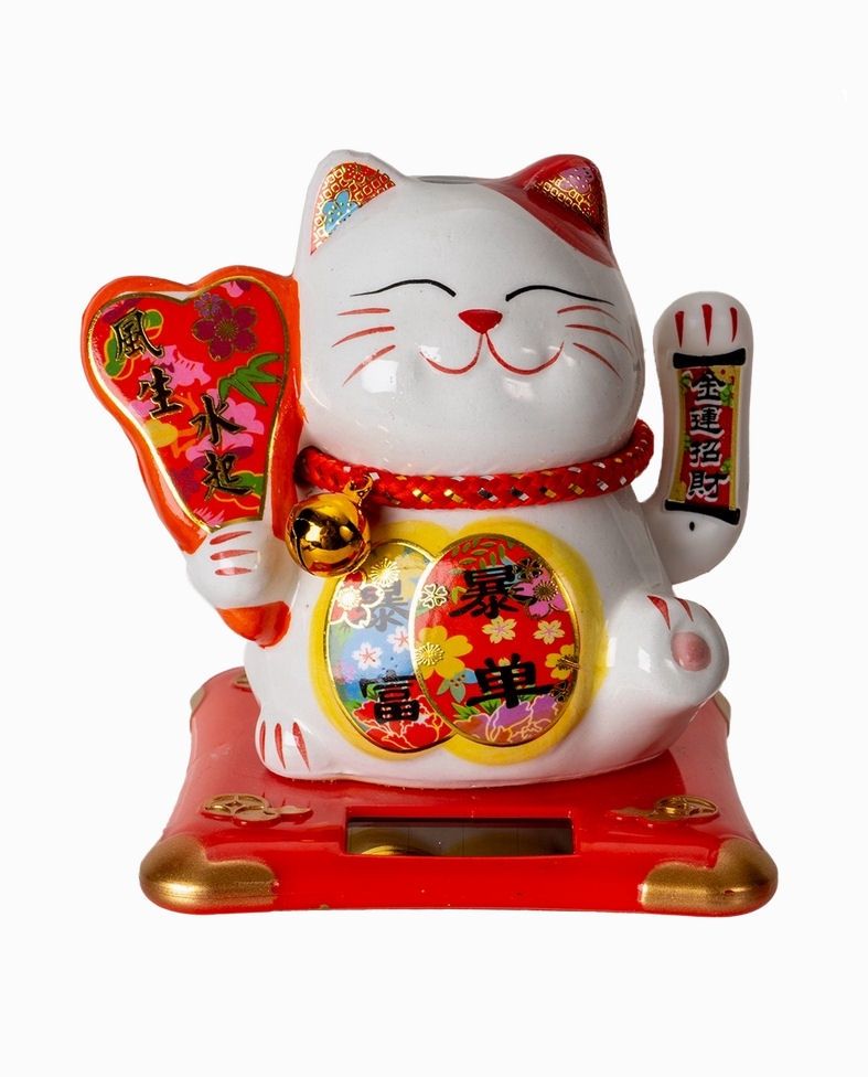 Solar Lucky Cat Holding Heart 5"