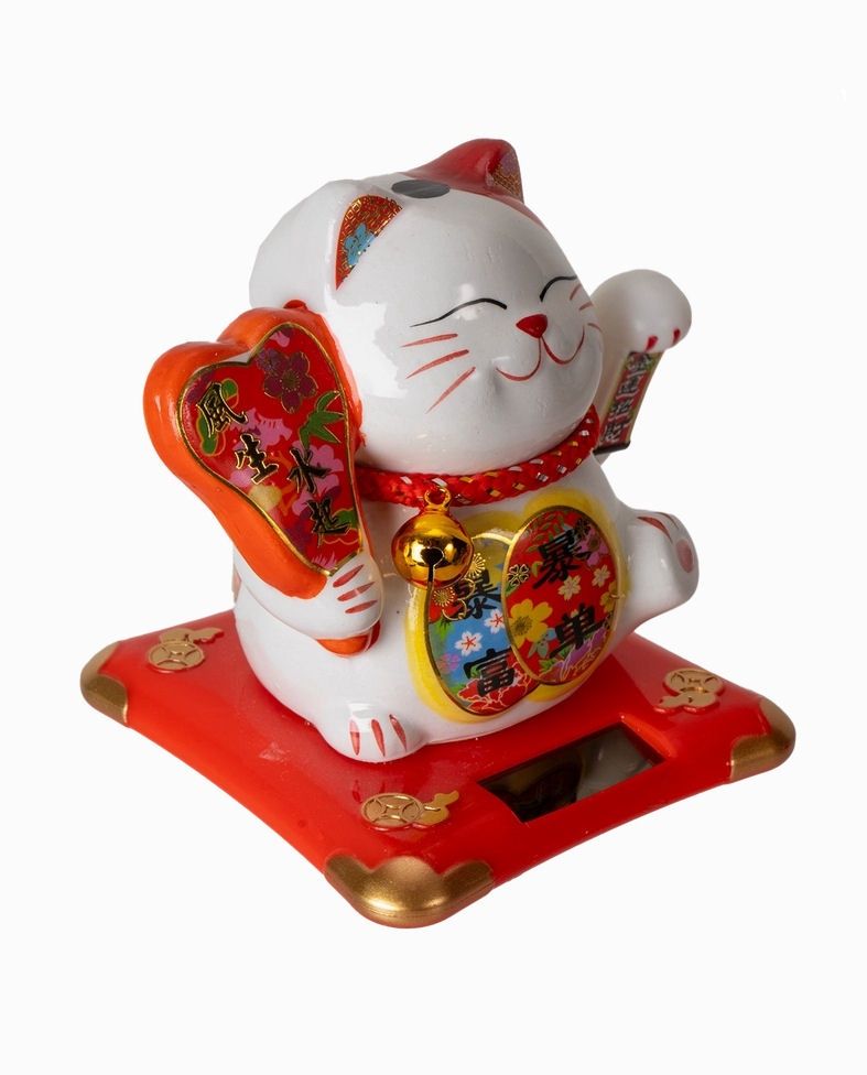 Solar Lucky Cat Holding Heart 5"